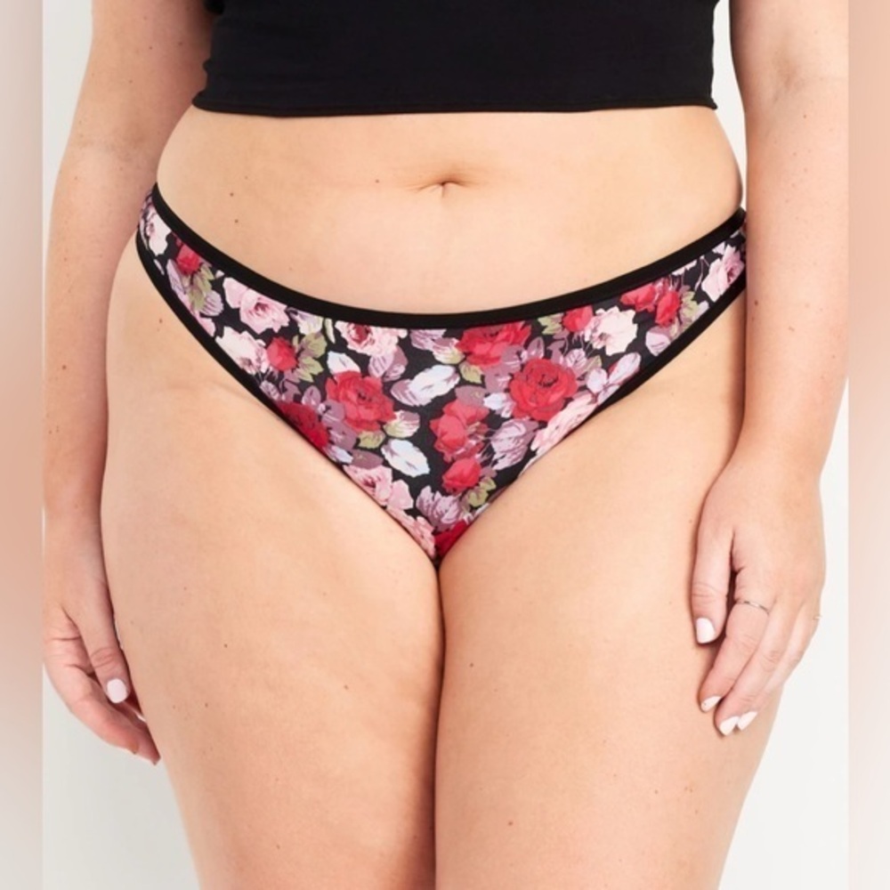 Old Navy Low-Rise Everyday Cotton Thong NWT Large